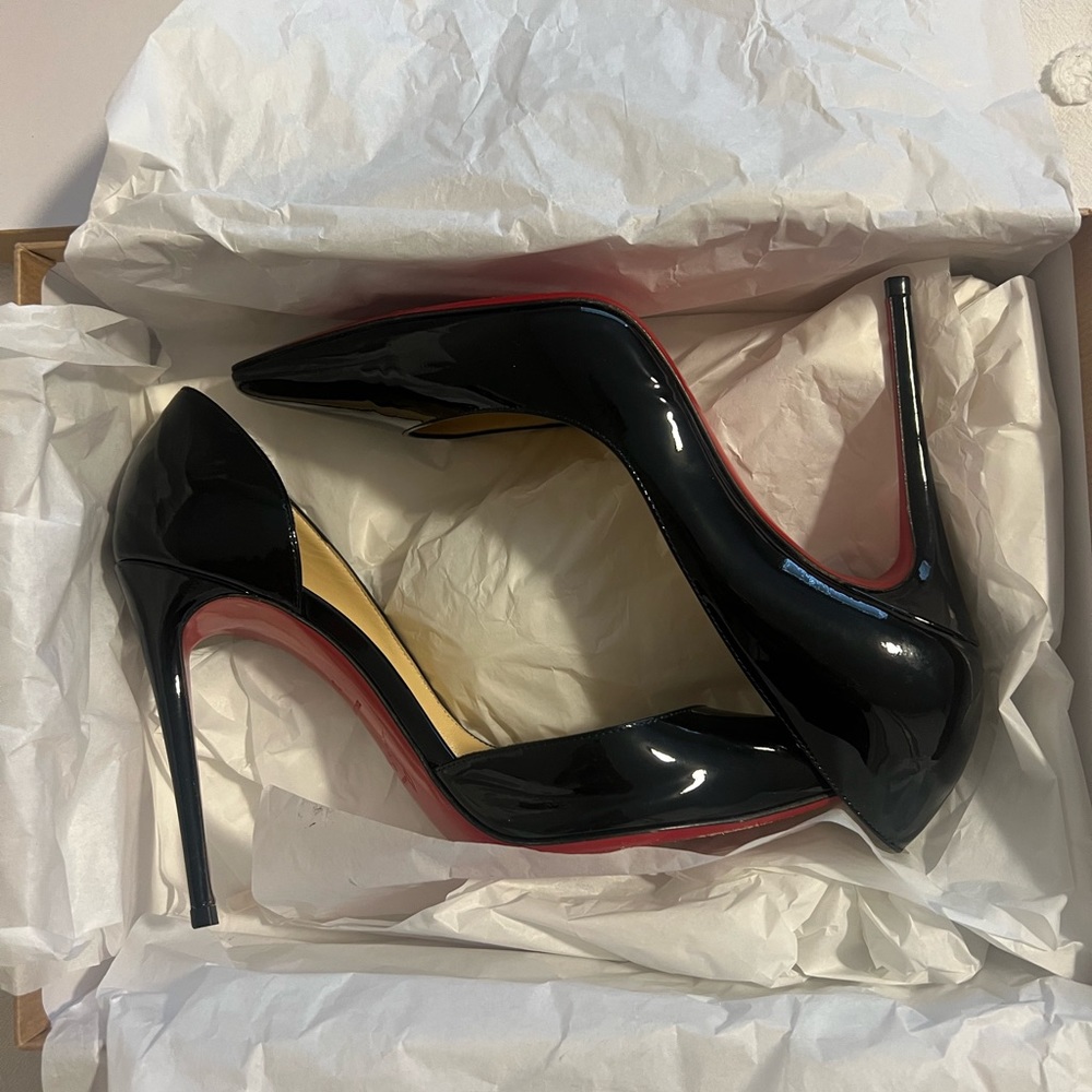 Christian Louboutin Iriza 100 Patent Black Heels